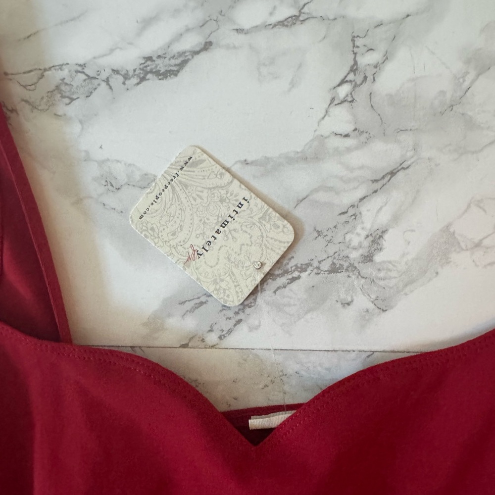 NWT Free People Somewhere Sometime Cami Tank in Salsa Size Medium Red Apple - Picture 6 of 7